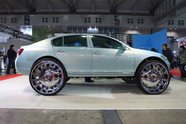 lexus-32inch-wheels-tokyo-auto-salon-2014-04