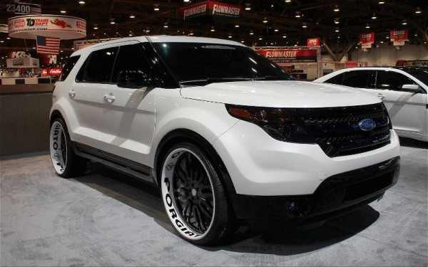 2013 Ford Explorer on 26 inch Forgiato's - Big Rims - Custom Wheels