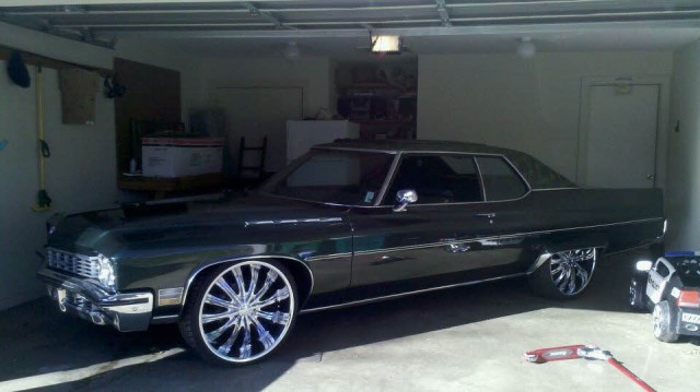 1972 BUICK ELECTRA 225 on 24's - Big Rims - Custom Wheels