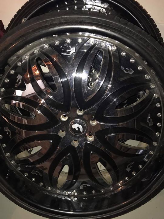 28 in Rims 6,000 Indianapolis, IN (46218) 28in Big Rims