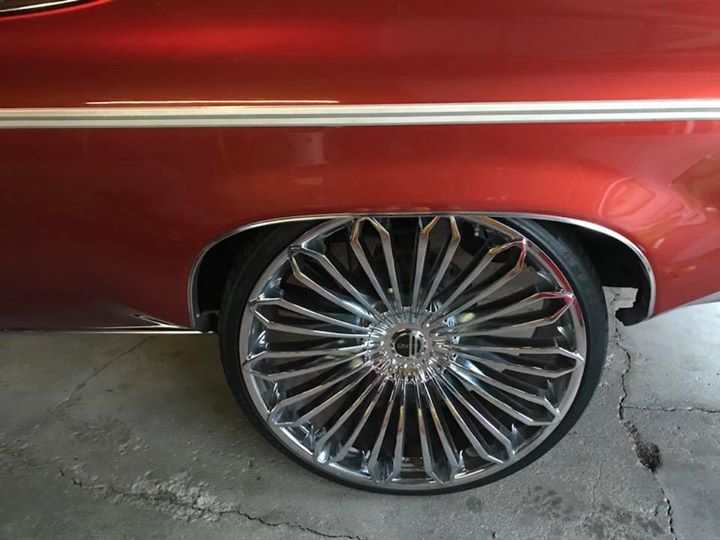 26” rims and tires $ 1.900 Michigan City, IN - Big Rims - Custom Wheels