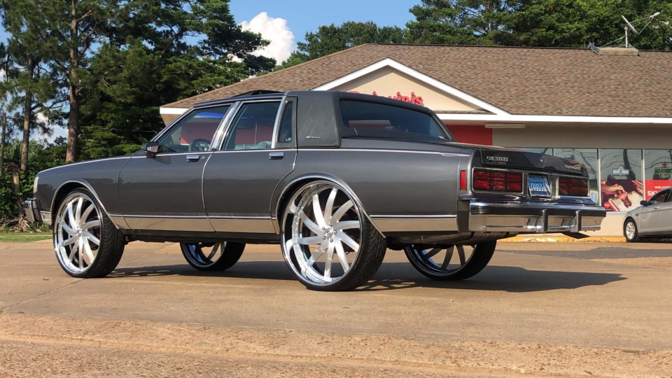 1988 Chevy Caprice LS Brougham on 28" Wheels (gallery and video) - Big